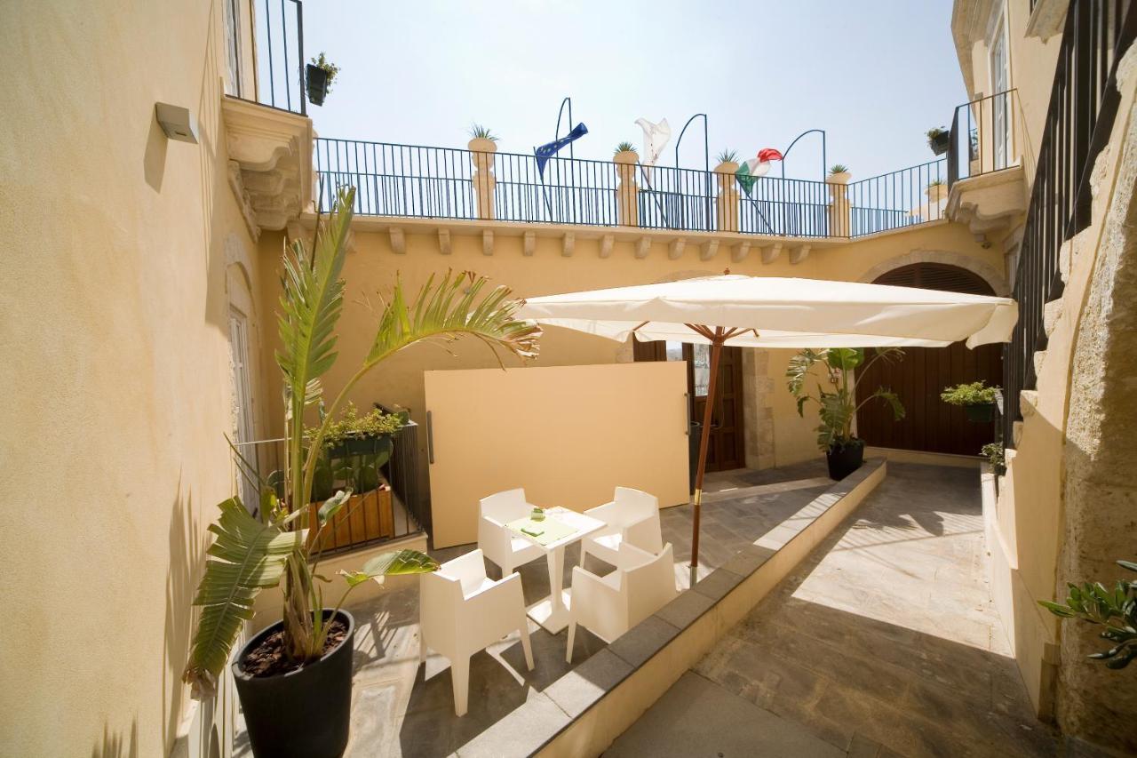 Royal Maniace Hotel Syracuse Restoran gambar
